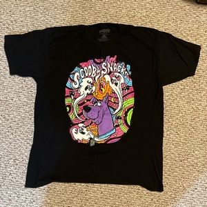 Scooby Doo Graphic Tshirt size XL